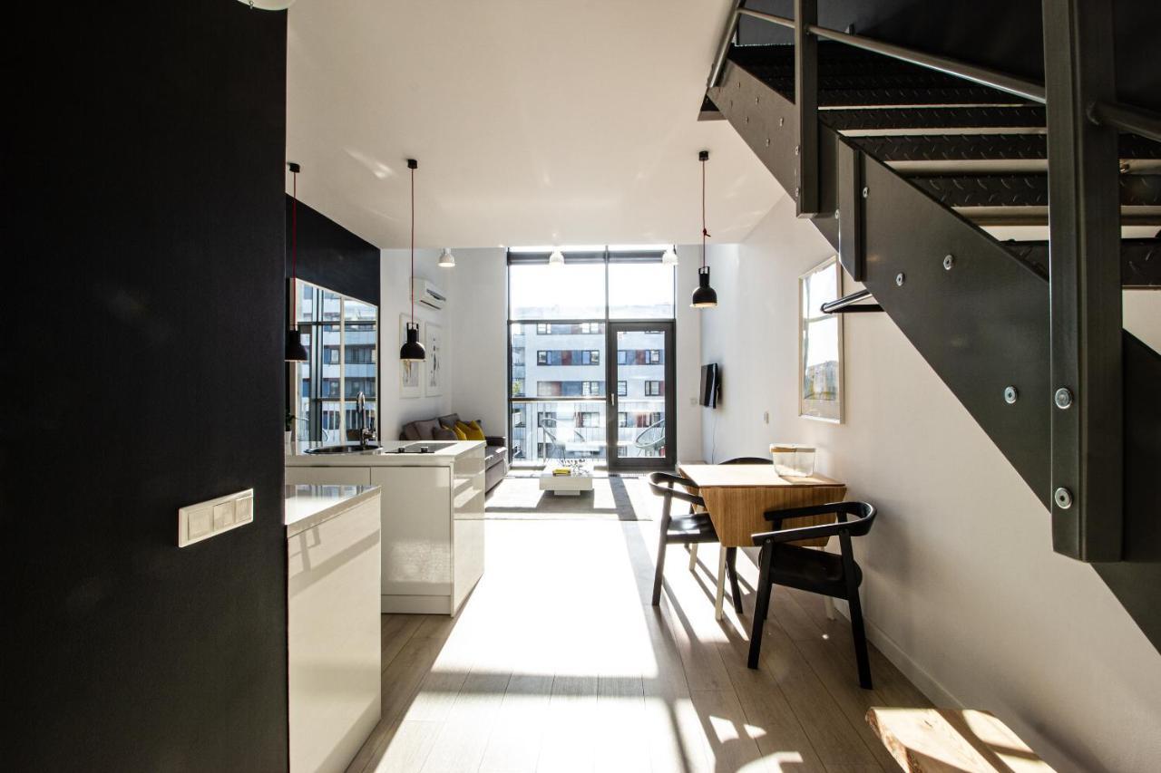 Qbik Loft Modern Apartment Varşovia Exterior foto